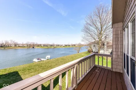 7238 Harbour Isle Indianapolis IN 46240