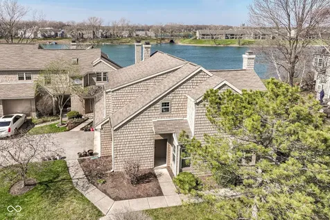 7238 Harbour Isle Indianapolis IN 46240