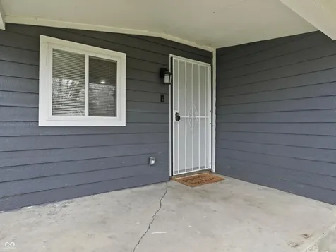 1821 N Dequincy Street Indianapolis IN 46218