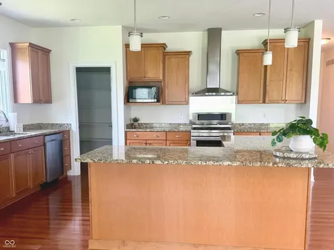 736 Willow Pointe Drive N Plainfield IN 46168