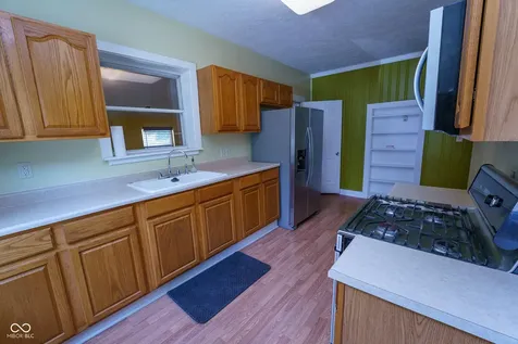 40 W Main Street Monrovia IN 46157