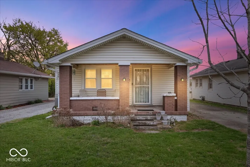 735 Ingomar Street Indianapolis IN 46241
