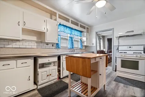 735 Ingomar Street Indianapolis IN 46241