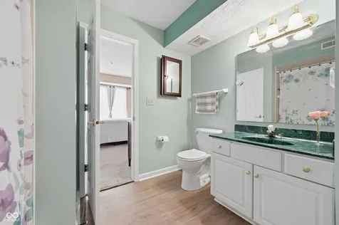 7601 Newport Bay Drive Indianapolis IN 46240