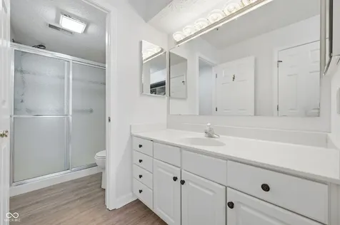 7601 Newport Bay Drive Indianapolis IN 46240