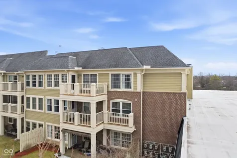 7601 Newport Bay Drive Indianapolis IN 46240