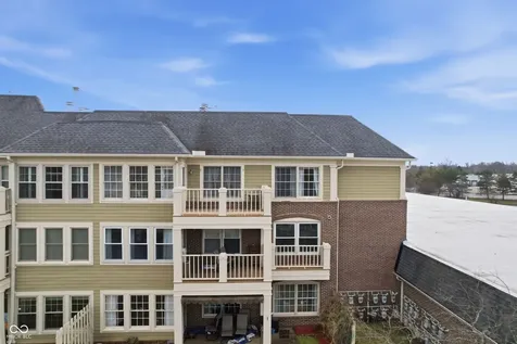 7601 Newport Bay Drive Indianapolis IN 46240