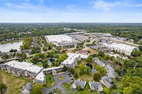 7601 Newport Bay Drive Indianapolis IN 46240