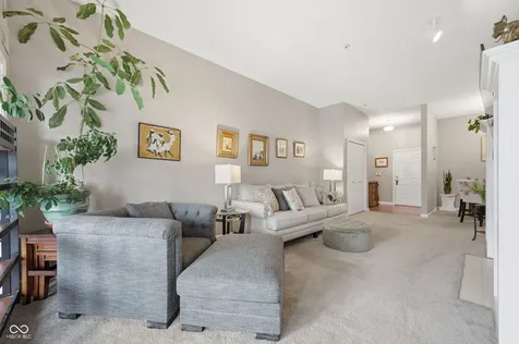 7601 Newport Bay Drive Indianapolis IN 46240