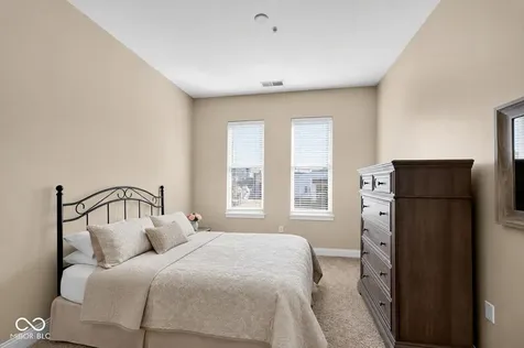 355 E Ohio Street Indianapolis IN 46204