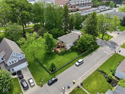 320 2nd Street NE Carmel IN 46032