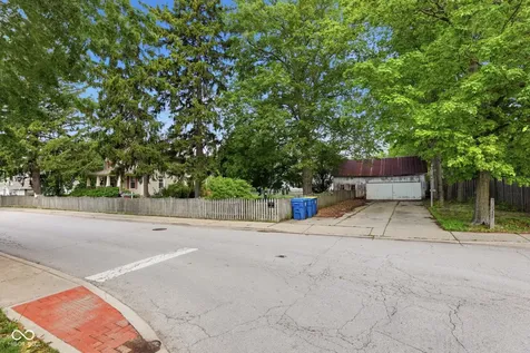 320 2nd Street NE Carmel IN 46032