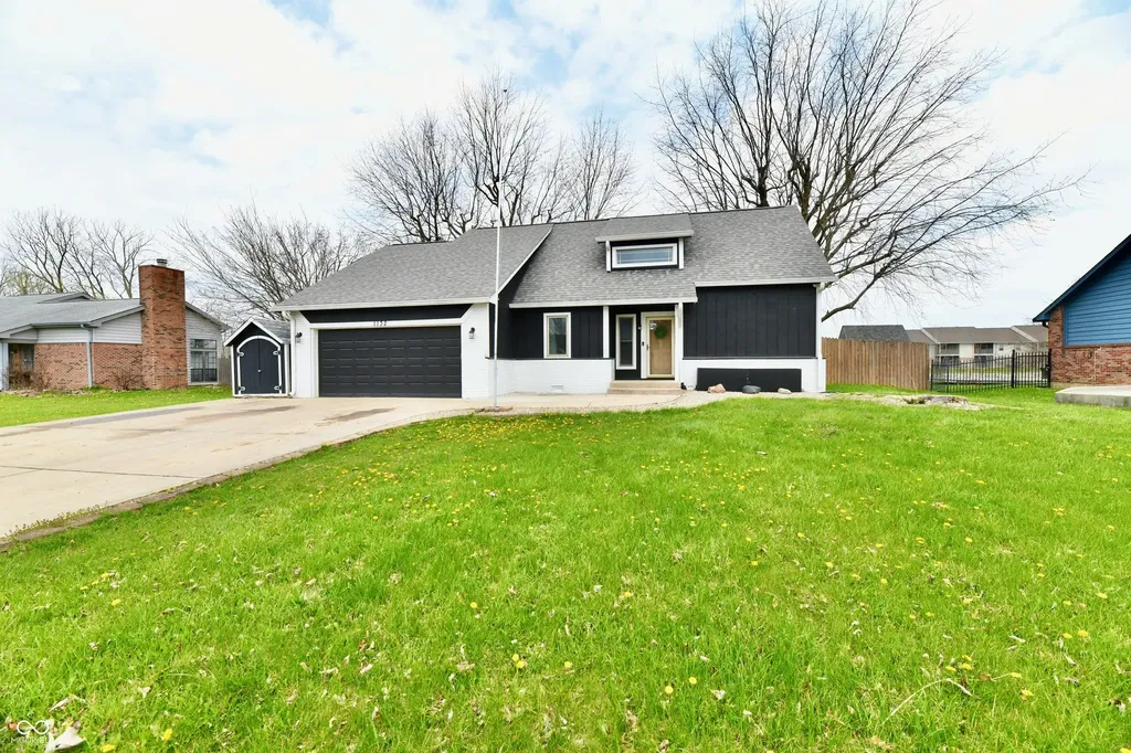 1132 Madrid Road Greenwood IN 46143
