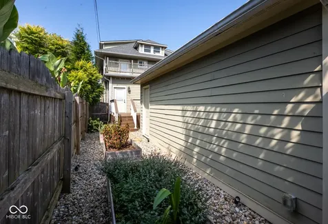 2233 N Talbott Street Indianapolis IN 46205