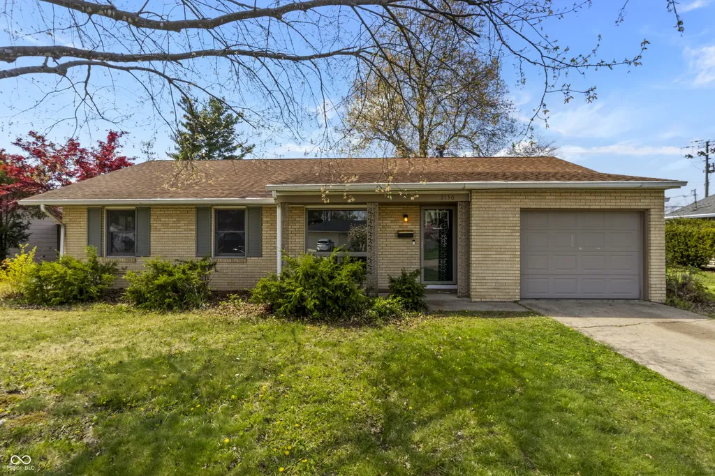 2130 Westline Drive Columbus IN 47203