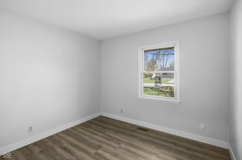 2130 Westline Drive Columbus IN 47203