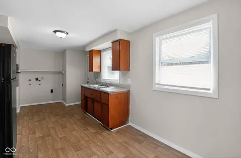 2318 N John Glenn Court Indianapolis IN 46229