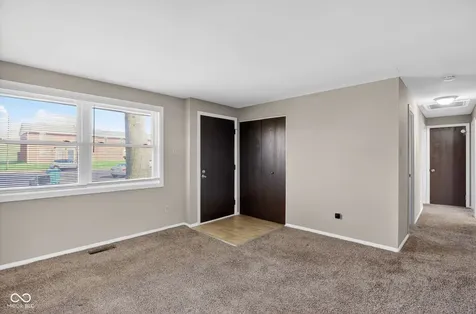 2318 N John Glenn Court Indianapolis IN 46229