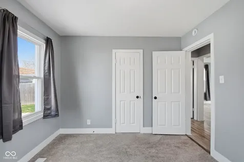 1614 E Kelly Street Indianapolis IN 46203