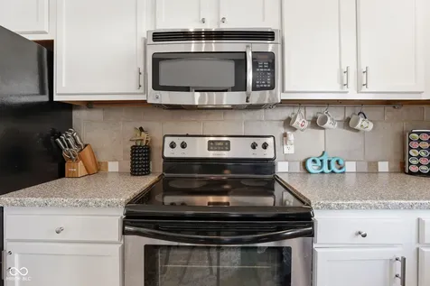 5858 Dewey Avenue Indianapolis IN 46219