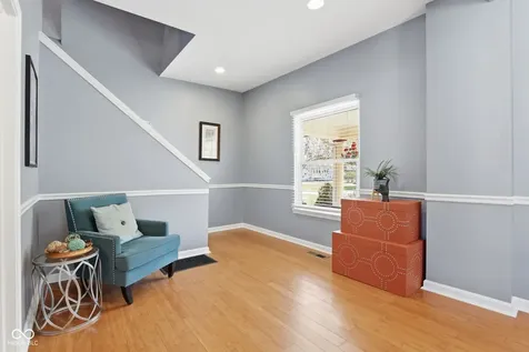 5858 Dewey Avenue Indianapolis IN 46219