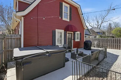 5858 Dewey Avenue Indianapolis IN 46219