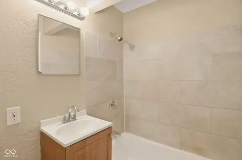 8132 E 34th Street Indianapolis IN 46226