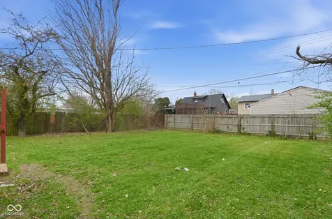8132 E 34th Street Indianapolis IN 46226