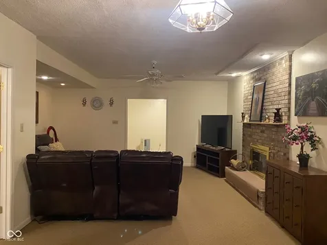1019 Mt Vernon Drive Greenwood IN 46142