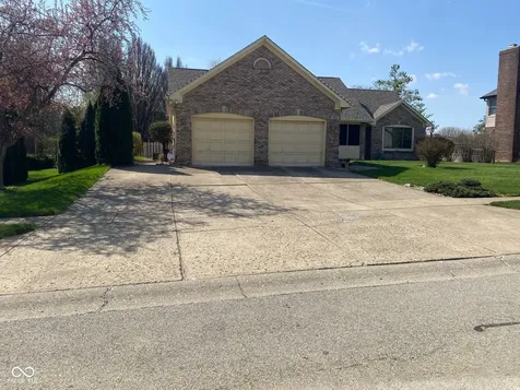 1019 Mt Vernon Drive Greenwood IN 46142