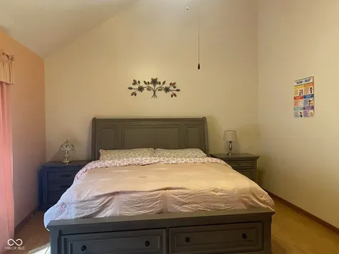 1019 Mt Vernon Drive Greenwood IN 46142