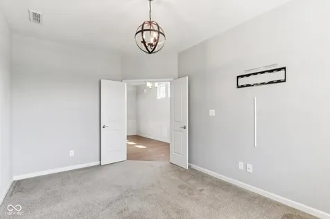 4867 Saddle Back Way Whitestown IN 46075