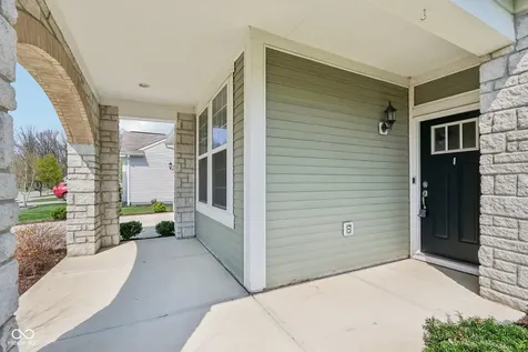 4867 Saddle Back Way Whitestown IN 46075