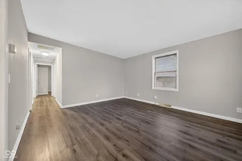 9254 E 39th Place Indianapolis IN 46235
