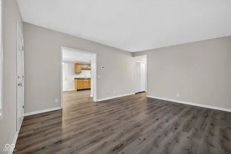 9254 E 39th Place Indianapolis IN 46235