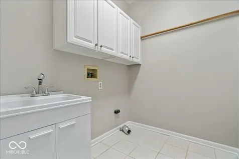 14173 Warbler Way N Carmel IN 46033