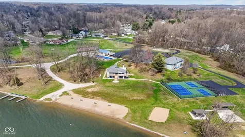 295 Victory Hill Coatesville IN 46121