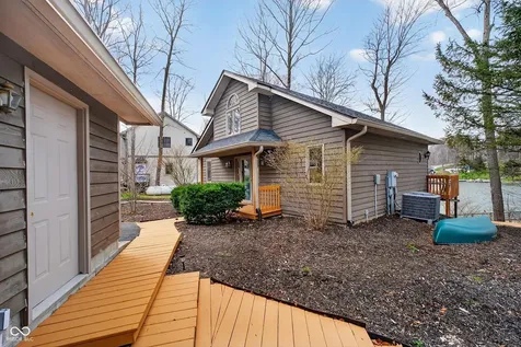295 Victory Hill Coatesville IN 46121