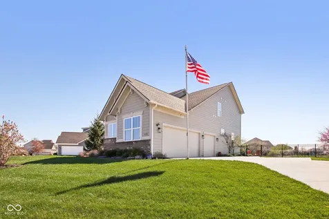 2498 Stonehaven Way Avon IN 46123