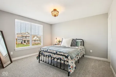 2498 Stonehaven Way Avon IN 46123