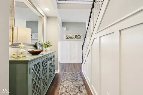 2498 Stonehaven Way Avon IN 46123