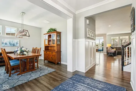 2498 Stonehaven Way Avon IN 46123