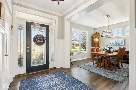 2498 Stonehaven Way Avon IN 46123
