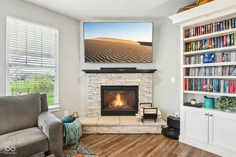 2498 Stonehaven Way Avon IN 46123