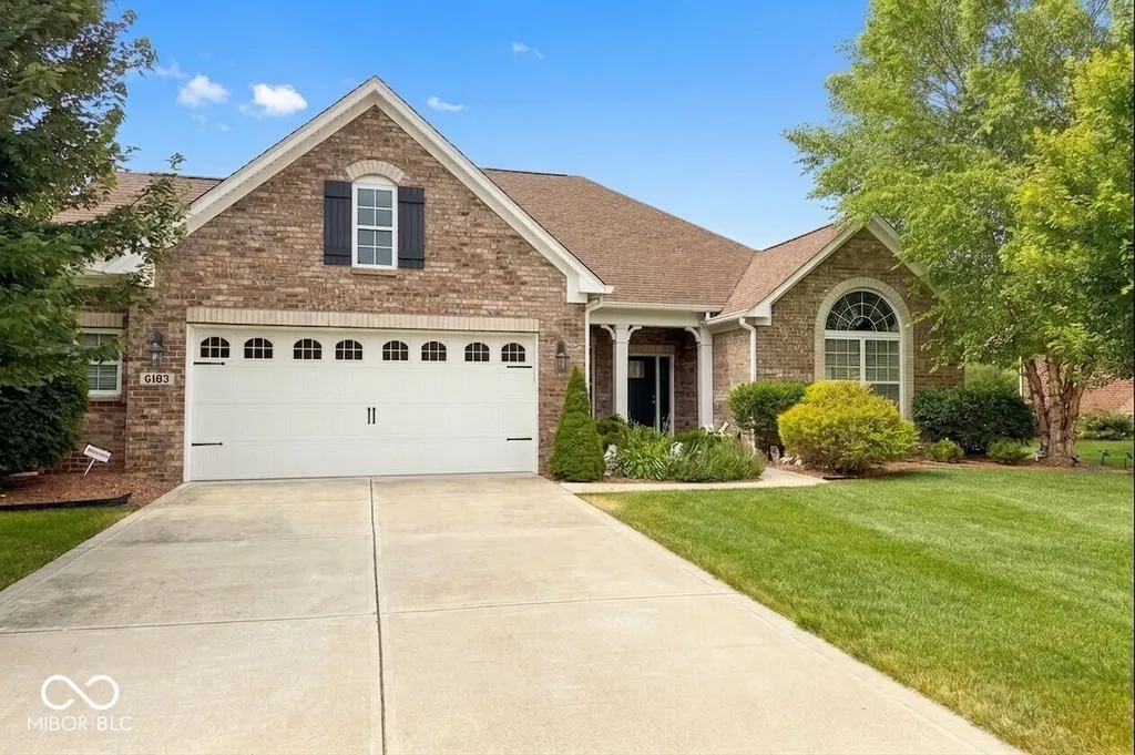 6103 Royal Gate Place Indianapolis IN 46237