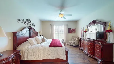 6103 Royal Gate Place Indianapolis IN 46237