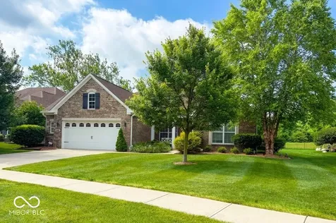 6103 Royal Gate Place Indianapolis IN 46237