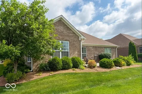 6103 Royal Gate Place Indianapolis IN 46237