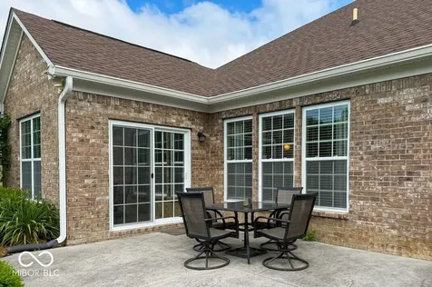 6103 Royal Gate Place Indianapolis IN 46237
