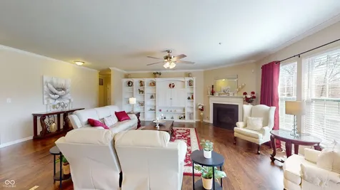 6103 Royal Gate Place Indianapolis IN 46237